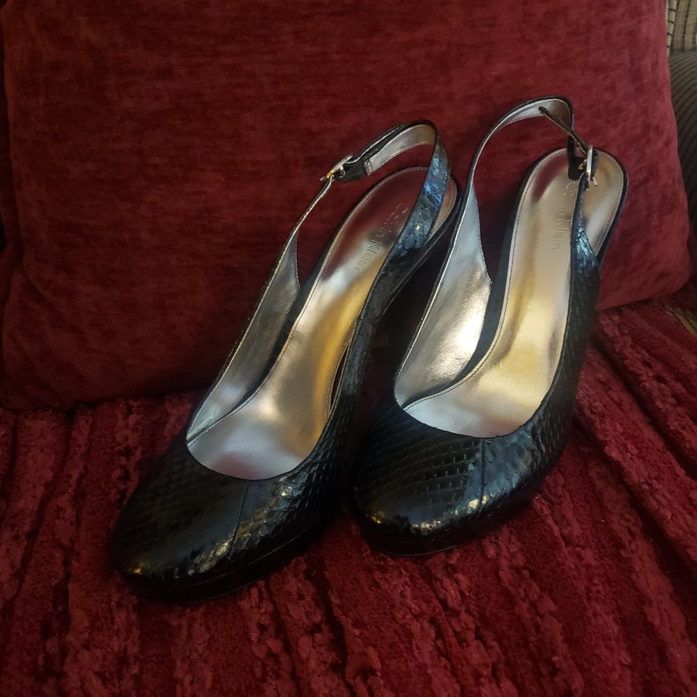 NEW Calvin Klein Black Slingback Pump Size 7.5
